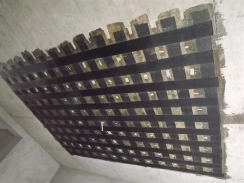 吐鲁番楼板加固